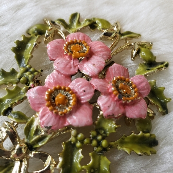 VINTAGE Enameled Pink & Green Bouquet Flower Brooch 1960s - Picture 4 of 5